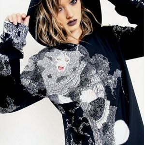Blackmilk Vampire hoodie NWT pockets Medium